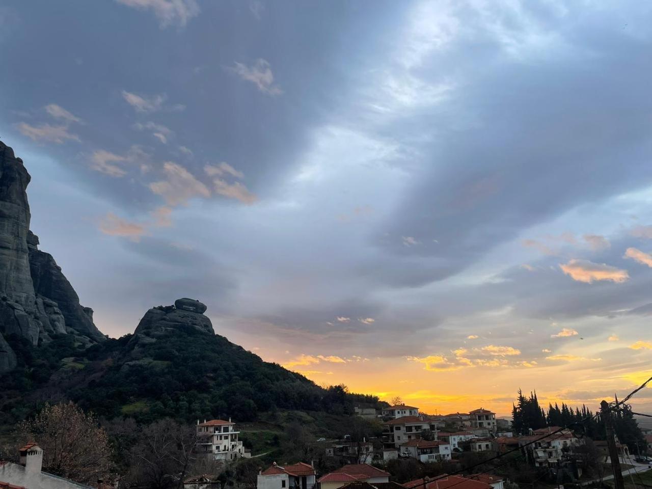 Rocks Republic Aparthotel Καλαμπάκα Εξωτερικό φωτογραφία